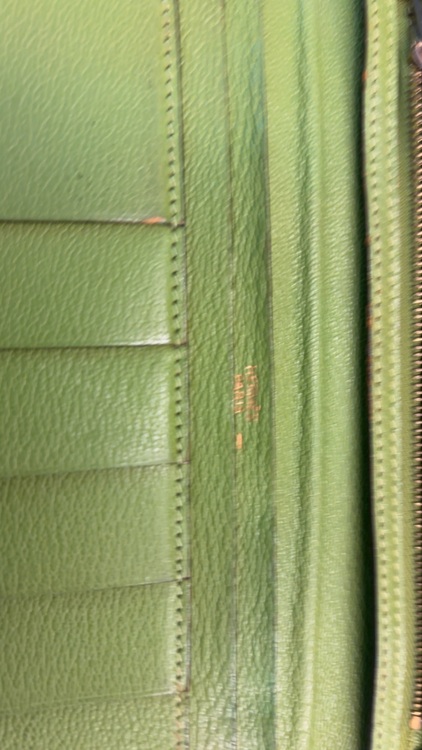 ベアン　リザード（ブランド財布・小物）の商品画像 - 査定依頼日：2025年8月13日 - 最高査定価格：20,000円