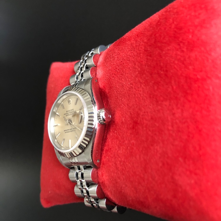 ロレックス デイトジャスト （高級時計）の商品画像 - 査定依頼日：2026年1月22日 - 最高査定価格：100,000円