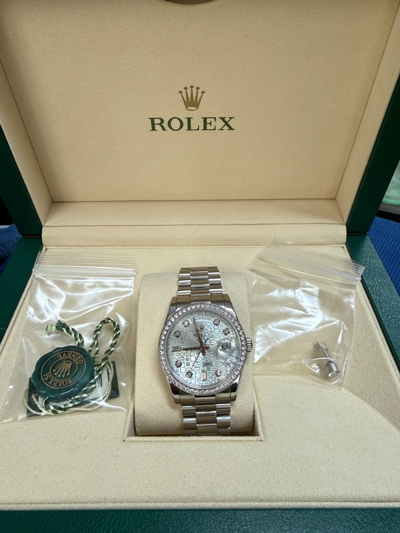 デイデイト（高級時計）の商品画像 - 査定依頼日：2026年2月16日 - 最高査定価格：7,000,000円