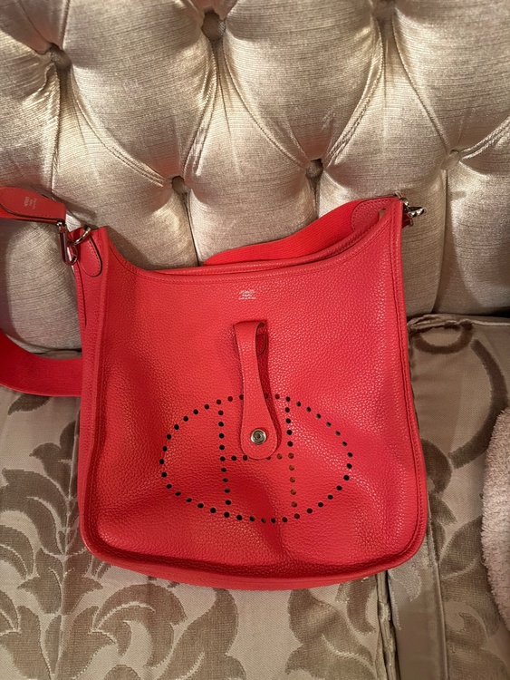 エルメスエブリン（ブランドバッグ）の商品画像 - 査定依頼日：2026年1月5日 - 最高査定価格：400,000円