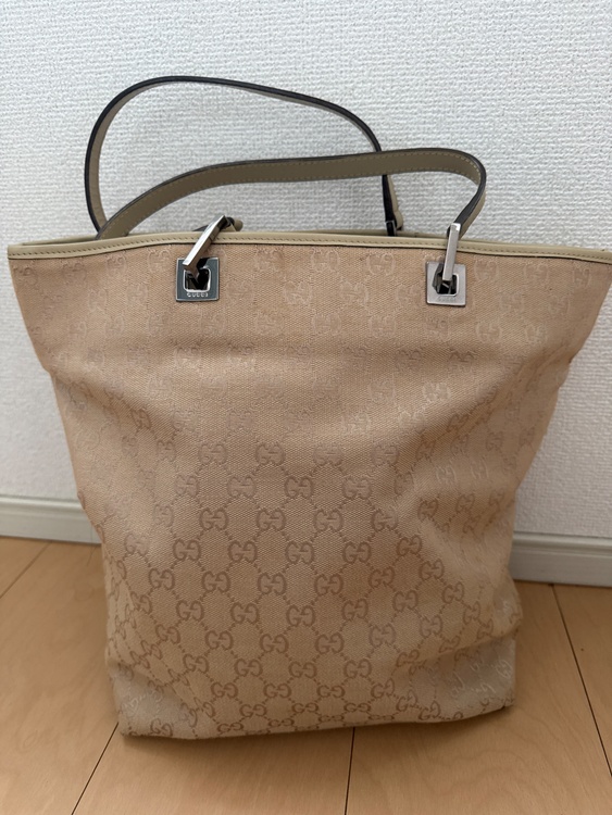 グッチ  （ブランドバッグ）の商品画像 - 査定依頼日：2026年4月29日 - 最高査定価格：30,000円