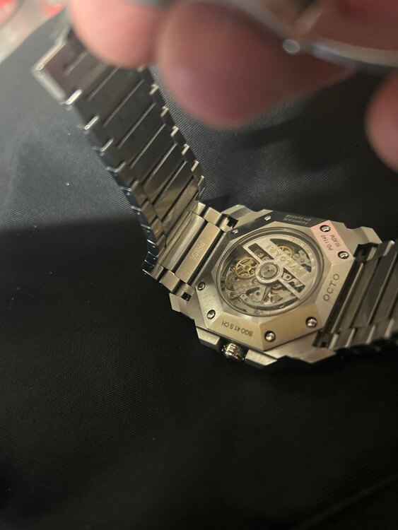 ブルガリ オクト BGO41SC（高級時計）の商品画像 - 査定依頼日：2025年3月5日 - 最高査定価格：460,000円