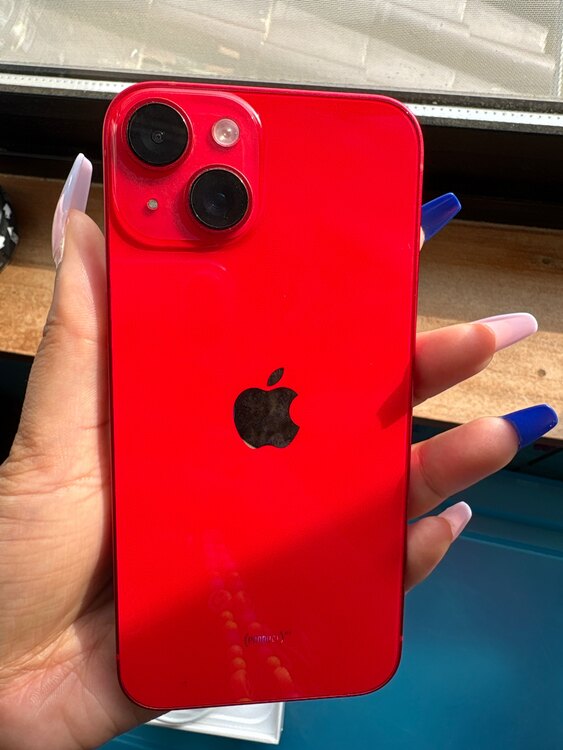 iPhone14 128GB（スマホ）の商品画像 - 査定依頼日：2025年4月19日 - 最高査定価格：53,000円