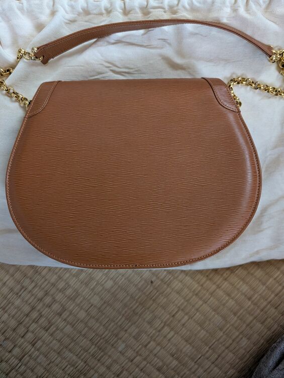 その他 クロエ （ブランドバッグ）の商品画像 - 査定依頼日：2025年11月16日 - 最高査定価格：20,000円