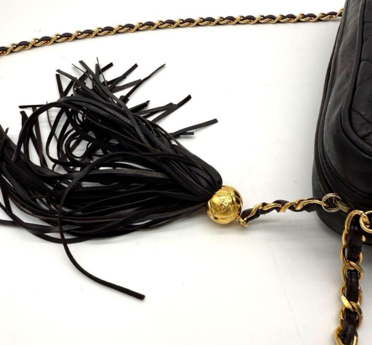 CHANEL  フリンジチェーンショルダー（ブランドバッグ）の商品画像 - 査定依頼日：2025年9月30日 - 最高査定価格：50,000円