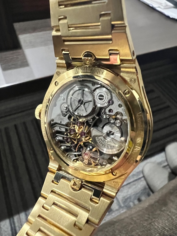 その他 その他 1603（高級時計）の商品画像 - 査定依頼日：2026年2月11日 - 最高査定価格：5,200,000円