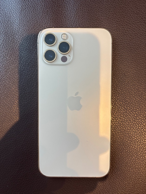 iPhone iPhone 12 Pro 128GB SIMフリー（スマホ）の商品画像 - 査定依頼日：2026年7月22日 - 最高査定価格：30,500円