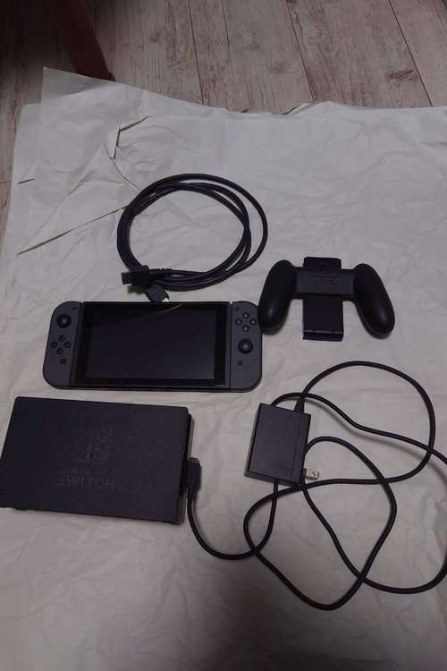 任天堂スイッチ（ゲーム機本体・ゲームソフト）の商品画像 - 査定依頼日：2023年8月16日 - 最高査定価格：15,000円