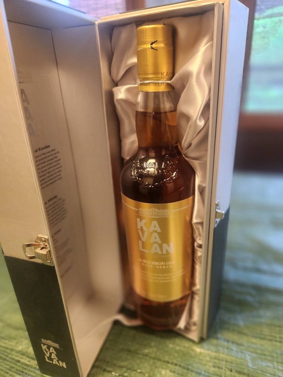 KAVALAN ex-Bourbon Oak（お酒）の商品画像 - 査定依頼日：2026年6月21日 - 最高査定価格：4,000円
