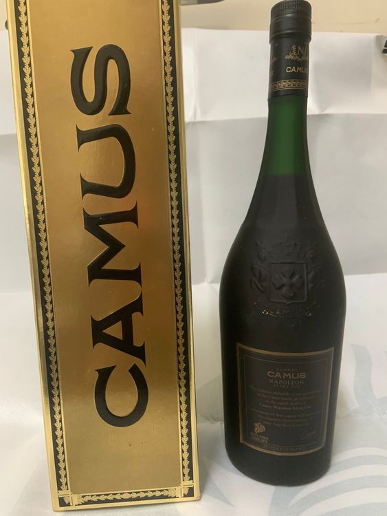 Camus　Napoleon Extra Old（お酒）の商品画像 - 査定依頼日：2022年6月29日 - 最高査定価格：2,000円
