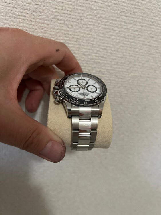 ロレックス デイトナ 126500l（高級時計）の商品画像 - 査定依頼日：2025年4月24日 - 最高査定価格：4,350,000円