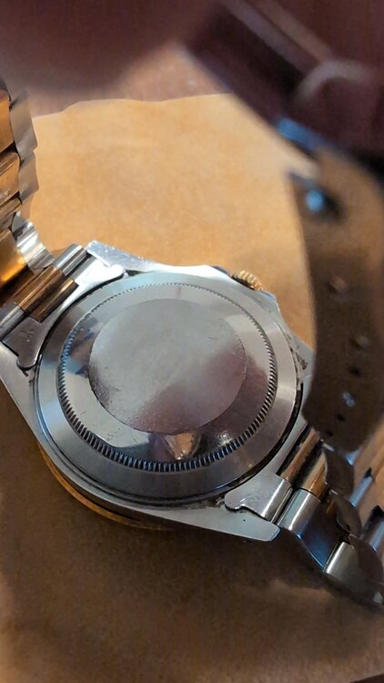 ロレックス デイデイト 16233（高級時計）の商品画像 - 査定依頼日：2025年12月14日 - 最高査定価格：2,240,000円