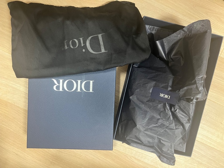 ディオール  （ブランドバッグ）の商品画像 - 査定依頼日：2025年9月17日 - 最高査定価格：40,000円