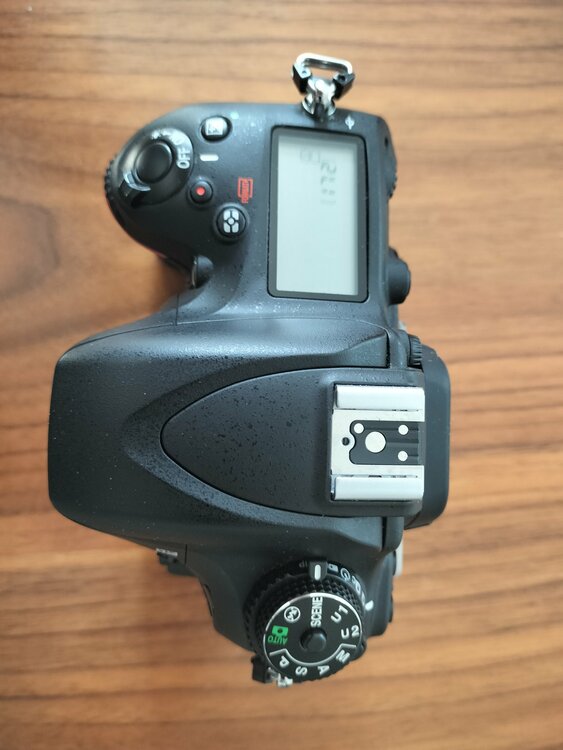 D610（カメラ）の商品画像 - 査定依頼日：2026年1月18日 - 最高査定価格：13,500円