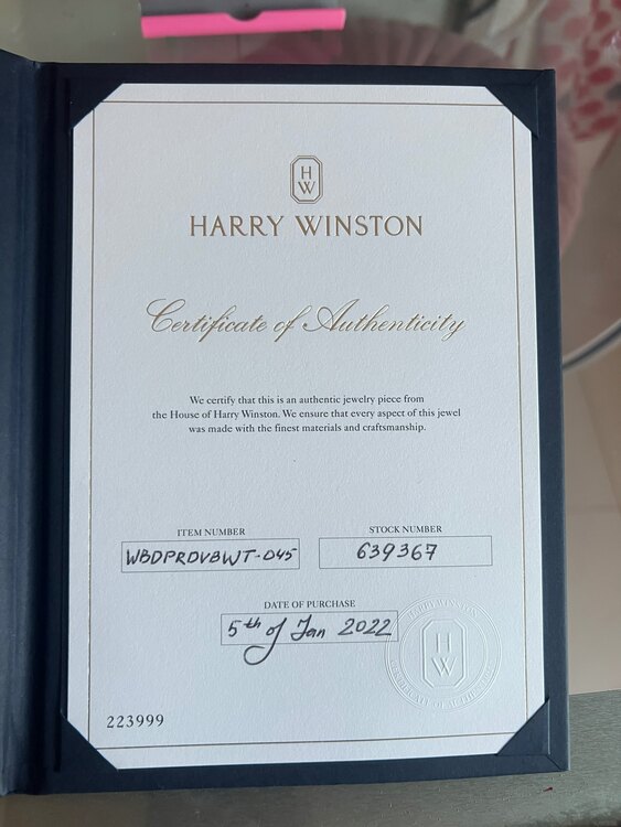 ハリーウィンストン婚約指輪（宝石）の商品画像 - 査定依頼日：2025年4月14日 - 最高査定価格：660,000円