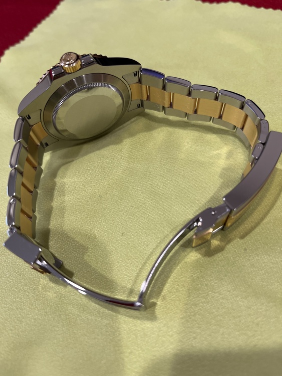 ロレックス サブマリーナー 126613L（高級時計）の商品画像 - 査定依頼日：2026年2月1日 - 最高査定価格：2,950,000円