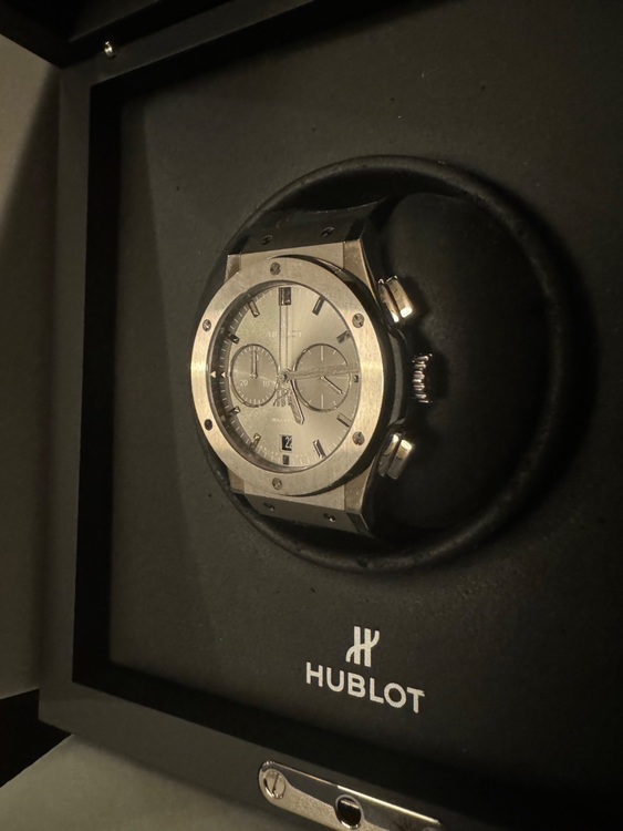 HU541.NX.7070LR（高級時計）の商品画像 - 査定依頼日：2025年6月3日 - 最高査定価格：730,000円