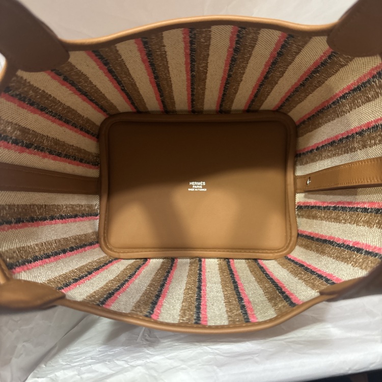 エルメス ピコタン （ブランドバッグ）の商品画像 - 査定依頼日：2025年8月27日 - 最高査定価格：580,000円