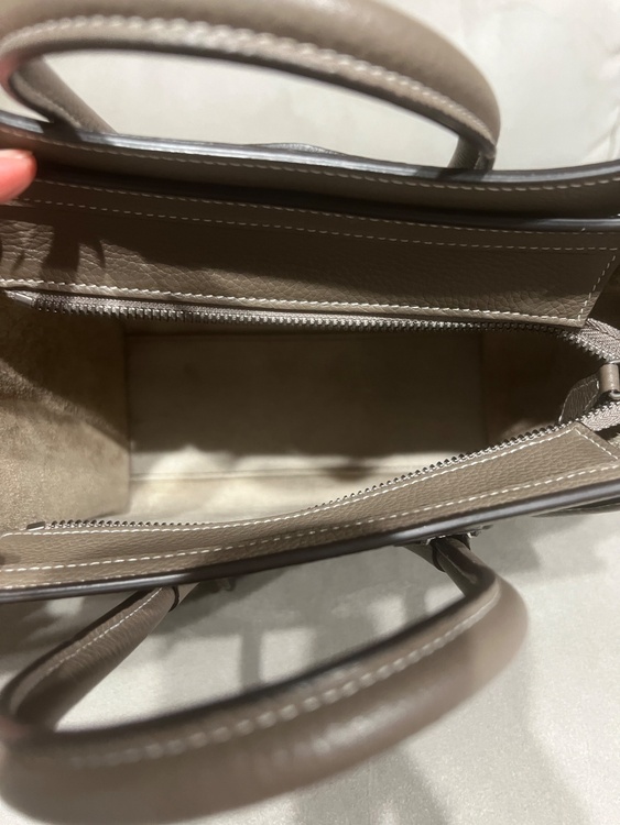 セリーヌ（ブランドバッグ）の商品画像 - 査定依頼日：2025年12月11日 - 最高査定価格：180,000円