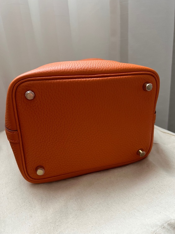 ピコタンロック pm（ブランドバッグ）の商品画像 - 査定依頼日：2025年11月18日 - 最高査定価格：470,000円