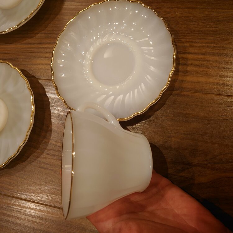 ファイヤーキング（食器）の商品画像 - 査定依頼日：2026年8月29日 - 最高査定価格：100,000円