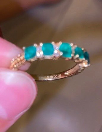 デビアスエメラルド（金・貴金属）の商品画像 - 査定依頼日：2023年8月14日 - 最高査定価格：25,000円