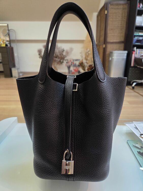 エルメス ピコタン （ブランドバッグ）の商品画像 - 査定依頼日：2025年10月12日 - 最高査定価格：450,000円