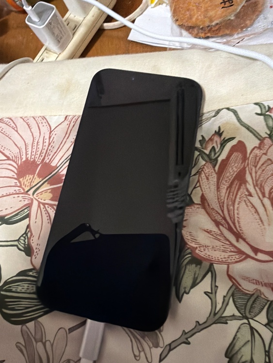 iPhone 14 128GB Softbank（スマホ）の商品画像 - 査定依頼日：2026年3月28日 - 最高査定価格：48,000円