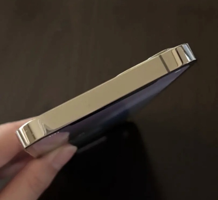 iPhone 12 Pro 512GB SIMフリー（スマホ）の商品画像 - 査定依頼日：2026年4月3日 - 最高査定価格：46,000円