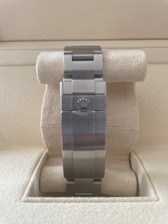 DEEPSEAブラック（高級時計）の商品画像 - 査定依頼日：2025年8月20日 - 最高査定価格：1,920,000円