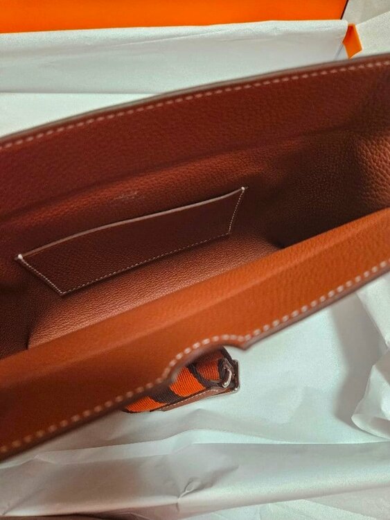 エルメス エルメス(その他)（ブランドバッグ）の商品画像 - 査定依頼日：2026年10月4日 - 最高査定価格：100,000円