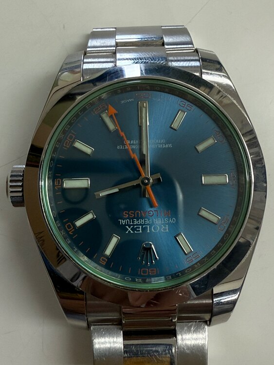 ロレックス ミルガウス 2016ねんし（高級時計）の商品画像 - 査定依頼日：2025年5月3日 - 最高査定価格：1,550,000円