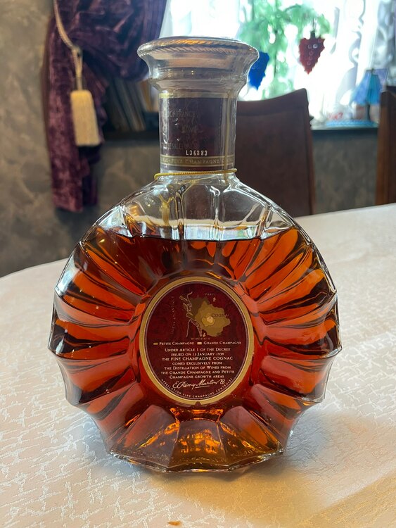 レミーマルタン（お酒）の商品画像 - 査定依頼日：2025年3月10日 - 最高査定価格：3,500円