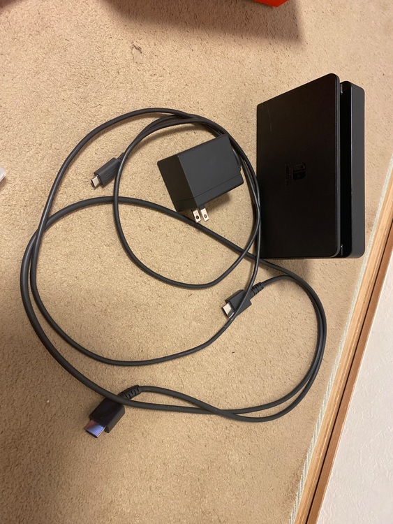 Switch   HEG-S-KABAA（ゲーム機本体・ゲームソフト）の商品画像 - 査定依頼日：2025年6月7日 - 最高査定価格：15,000円