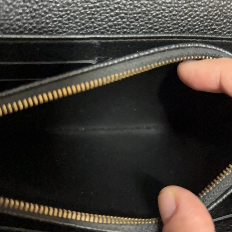 ルイヴィトン モノグラム アンプラント ポルトフォイユ サラ（ブランド財布・小物）の商品画像 - 査定依頼日：2026年1月21日 - 最高査定価格：15,000円