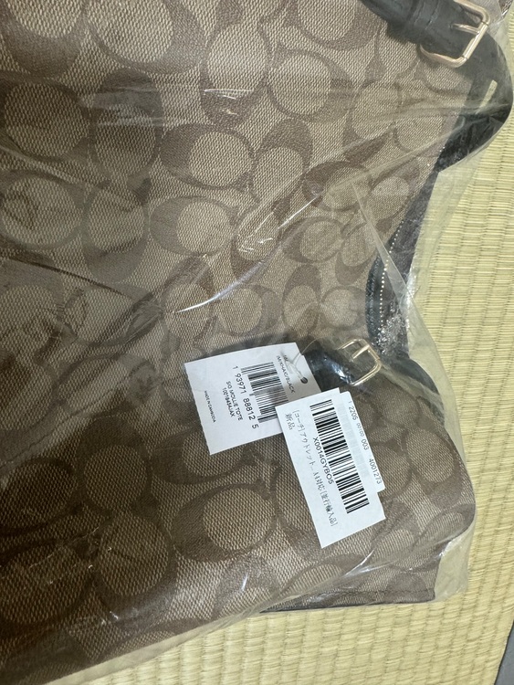 コーチアウトレットトートバッグ（ブランドバッグ）の商品画像 - 査定依頼日：2025年10月31日 - 最高査定価格：2,000円