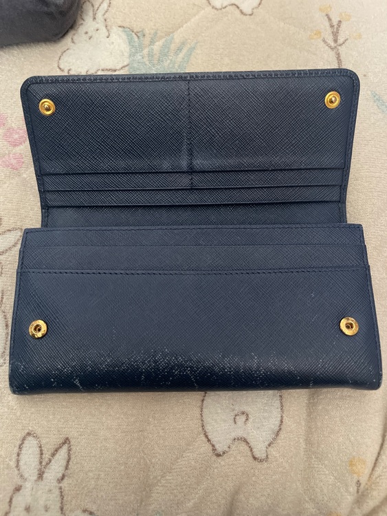 プラダ  （ブランドバッグ）の商品画像 - 査定依頼日：2025年11月8日 - 最高査定価格：25,000円