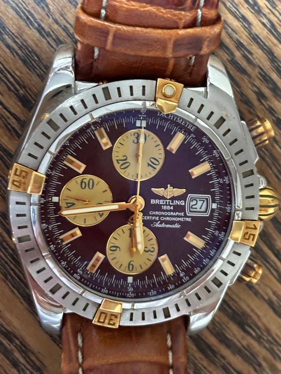 ブライトリング その他 B1335（高級時計）の商品画像 - 査定依頼日：2025年6月30日 - 最高査定価格：290,000円