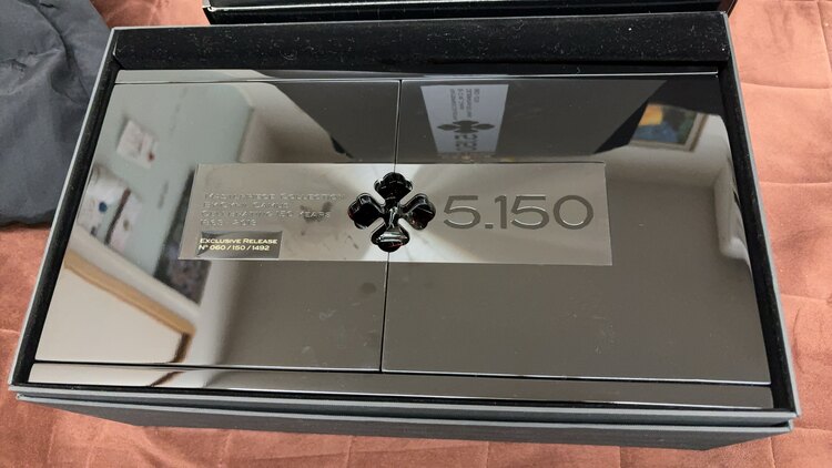 ブランデー カミュ （お酒）の商品画像 - 査定依頼日：2025年2月22日 - 最高査定価格：2,700,000円