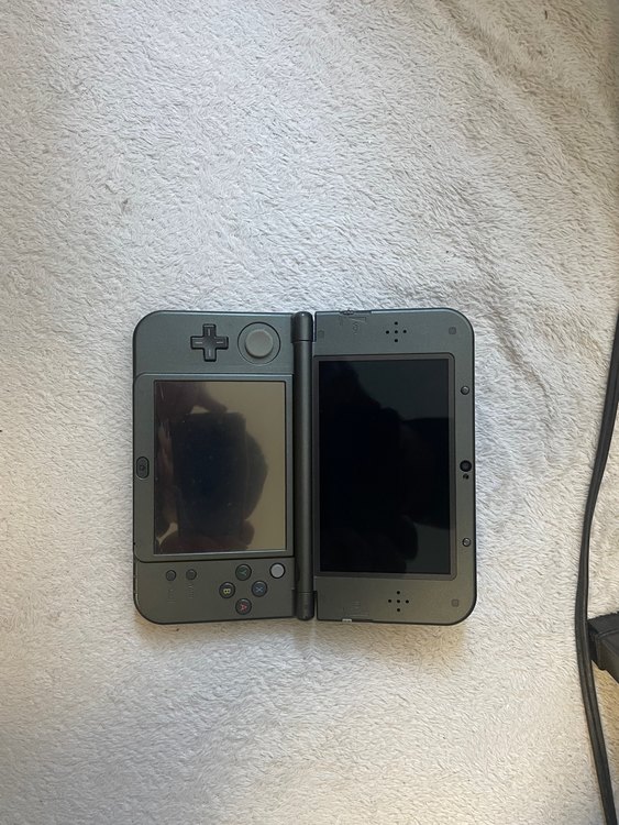 3DS（ゲーム機本体・ゲームソフト）の商品画像 - 査定依頼日：2023年11月13日 - 最高査定価格：5,000円