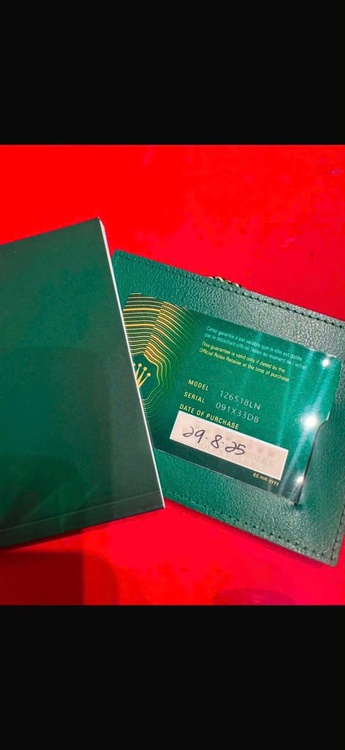 126518LN（ポールニューマン文字盤）（高級時計）の商品画像 - 査定依頼日：2026年6月13日 - 最高査定価格：7,900,000円