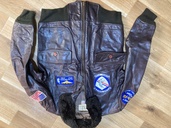 アヴィレックス　レザーフライトジャケット（古着・ファッション）の商品画像 - 査定依頼日：2026年4月14日 - 最高査定価格：14,000円