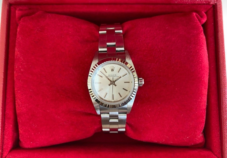 ロレックス パーペチュアルデイト 7824（高級時計）の商品画像 - 査定依頼日：2026年2月6日 - 最高査定価格：600,000円