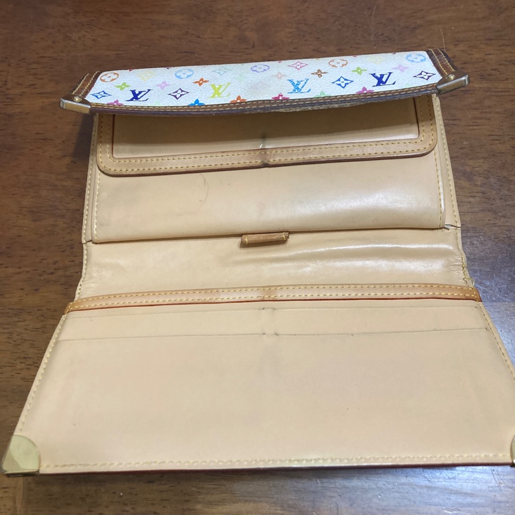 ルイヴィトン マルチカラー （ブランドバッグ）の商品画像 - 査定依頼日：2025年12月8日 - 最高査定価格：35,000円