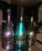 アルマンド　ピンク　ゴールド　グリーン（お酒）の商品画像 - 査定依頼日：2022年11月28日 - 最高査定価格：1,500円