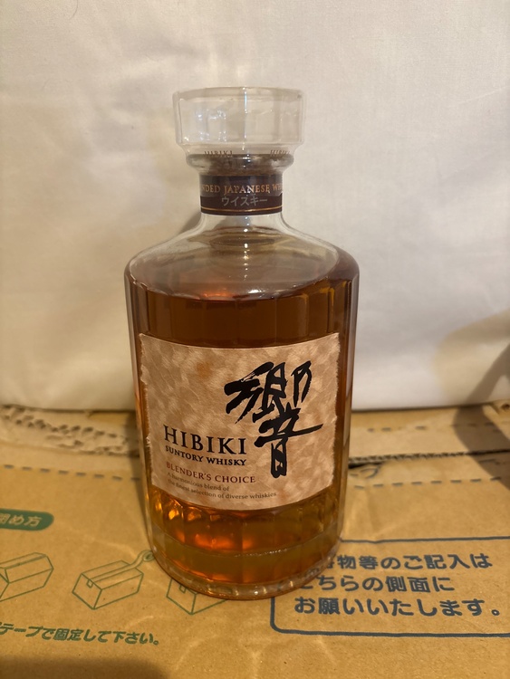 ウイスキー サントリー響（お酒）の商品画像 - 査定依頼日：2026年9月14日 - 最高査定価格：15,300円