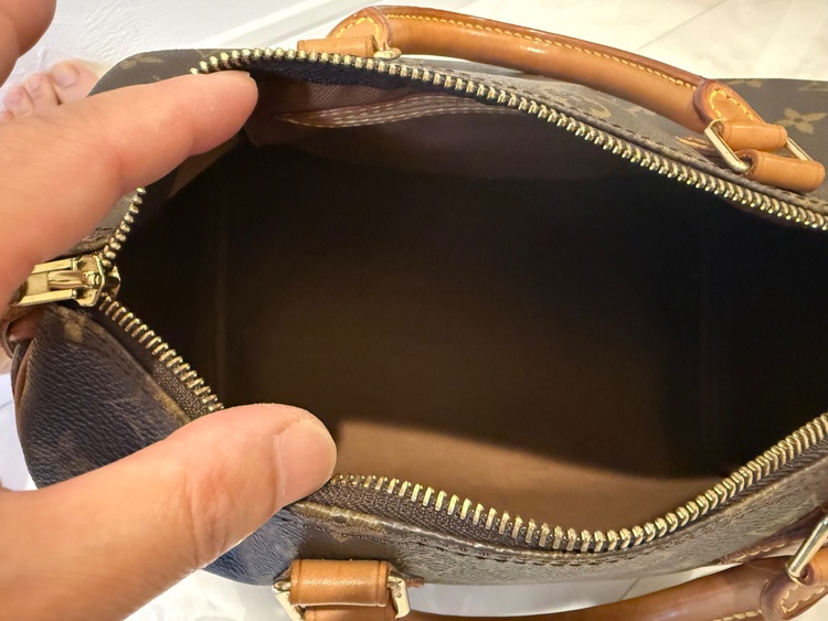 ルイヴィトン スピーディー（ブランドバッグ）の商品画像 - 査定依頼日：2026年6月24日 - 最高査定価格：150,000円