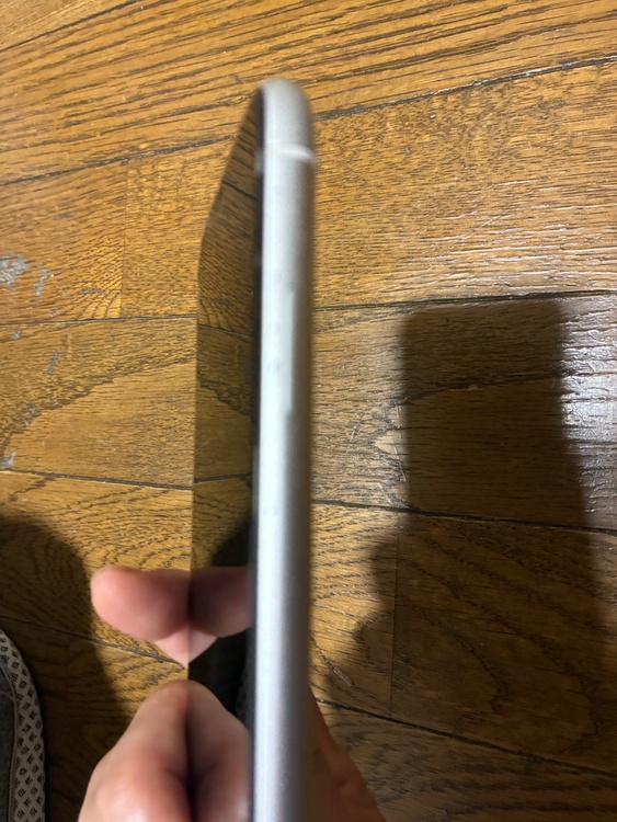 iPhoneXR ホワイト（スマホ）の商品画像 - 査定依頼日：2026年10月17日 - 最高査定価格：9,000円