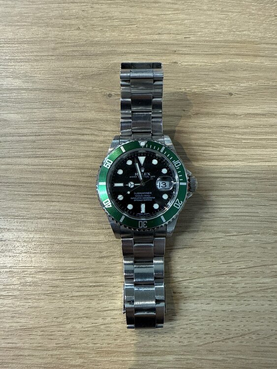 ロレックス サブマリーナー 116610l（高級時計）の商品画像 - 査定依頼日：2025年5月13日 - 最高査定価格：2,435,000円