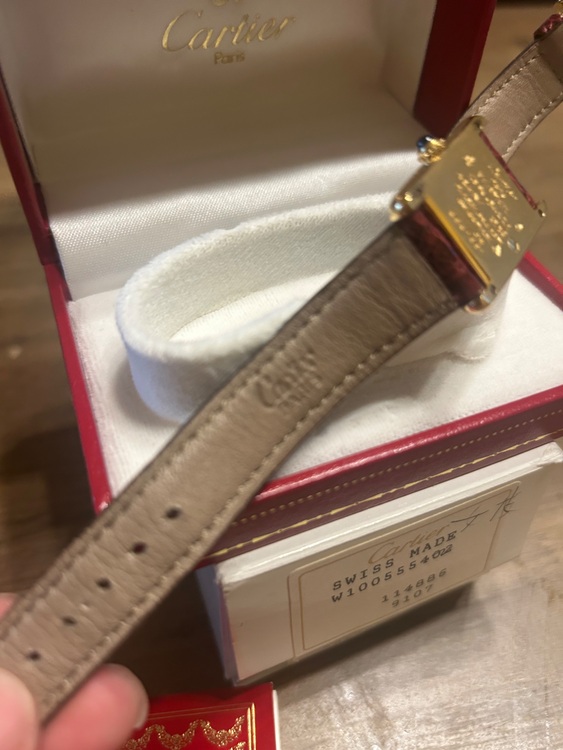 カルティエ タンク （高級時計）の商品画像 - 査定依頼日：2025年7月8日 - 最高査定価格：250,000円
